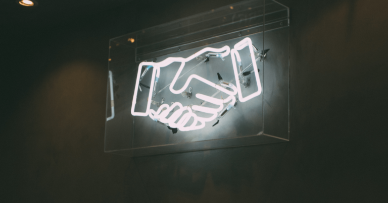 fot. charlesdeluvio, źródło unspplash